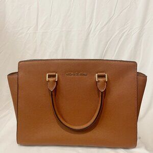 Michael Kors Leather Handle Bag (used)